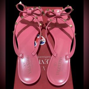 Valentino Garavani PVS thong sandal